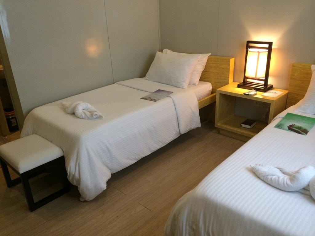 Shore Time Hotel - Annex Balabag  Eksteriør bilde